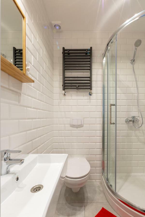 Lipstick House Rynek Apartment Wroclaw Luaran gambar